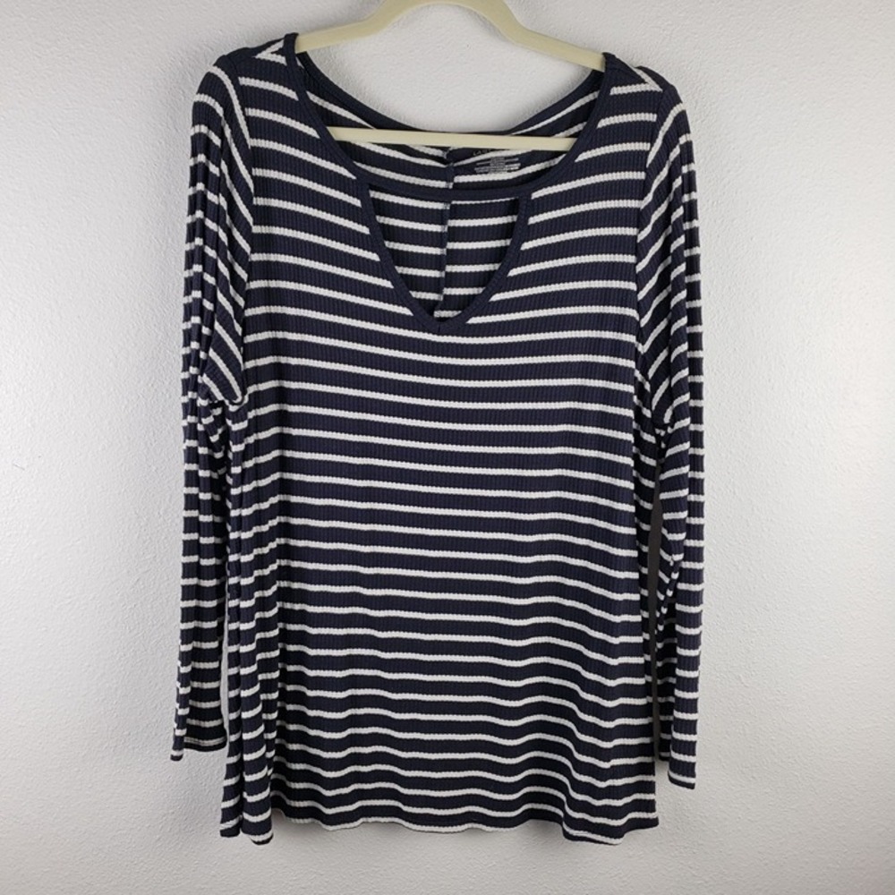 Lane Bryant Women's Size 14/16 Long Sleeve Waffle Knit Henley Blue White Stripes